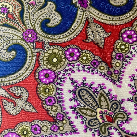 ECHO, collectible vintage paisley scarf, - Picture 5 of 11